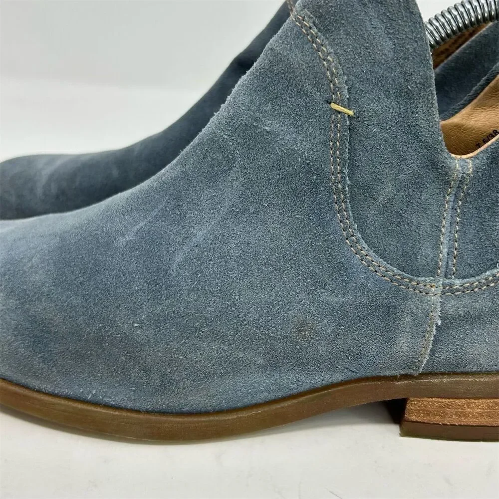 Born Women's Arula Blue Suede Ankle Booties Size 7.5 Casual Fall Back Zipper